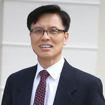 Photo of Rev. Eugene Eung-Chun Park, Ph.D.